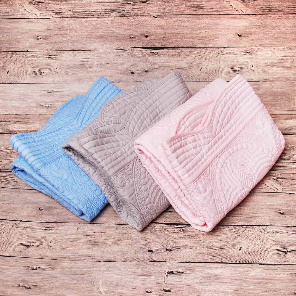 Heirloom Quilt - Baby Quilt Blanket with Monogram