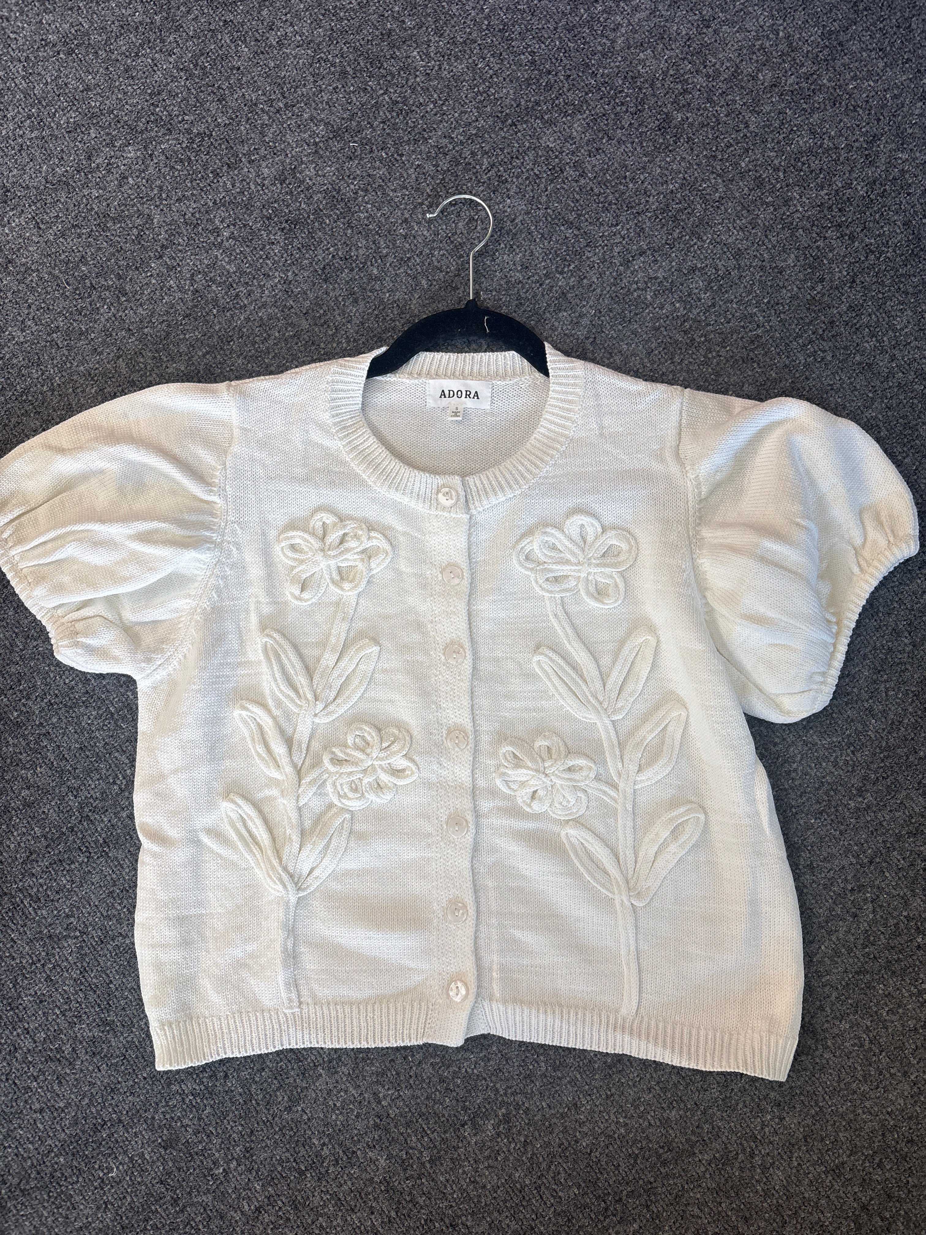 Embroidered Short Sleeve Cardigan