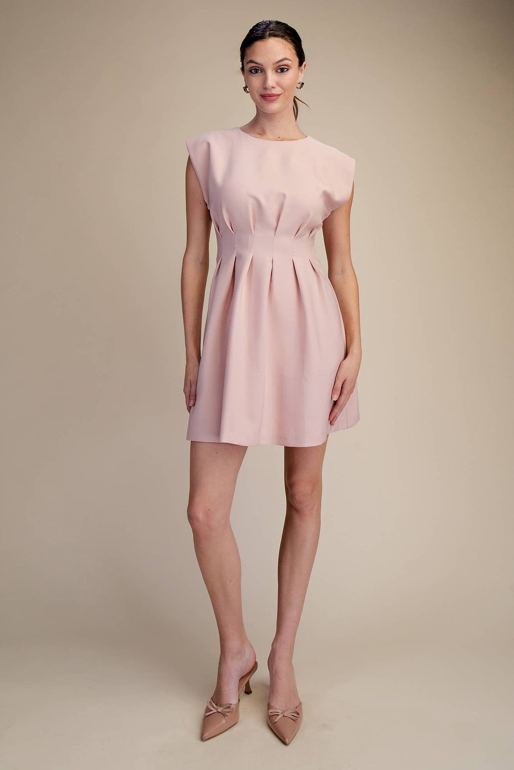 Round Neck Waist Pleated Midi Dress