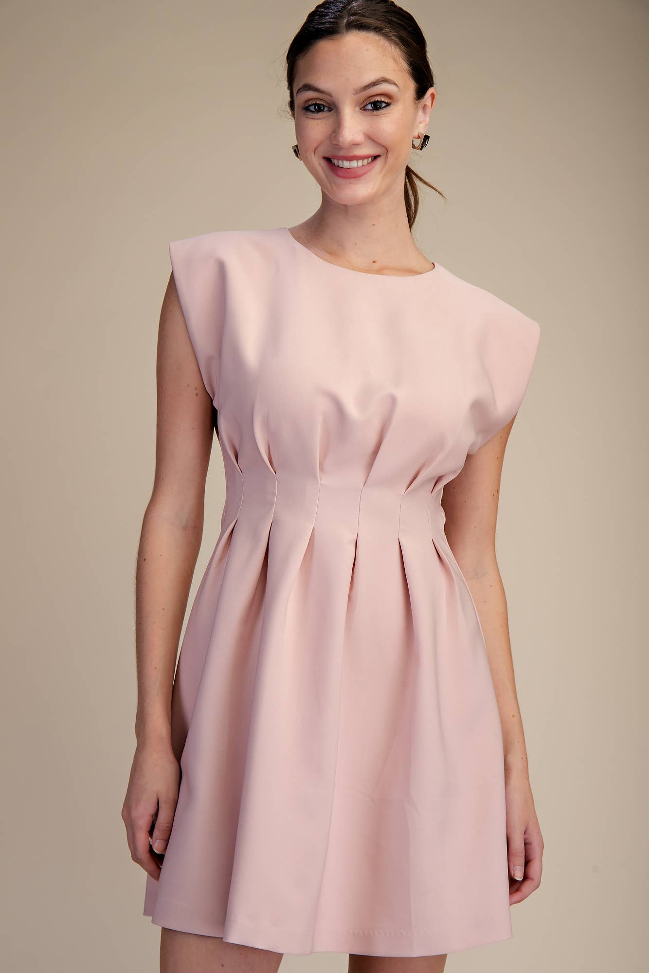 Round Neck Waist Pleated Midi Dress