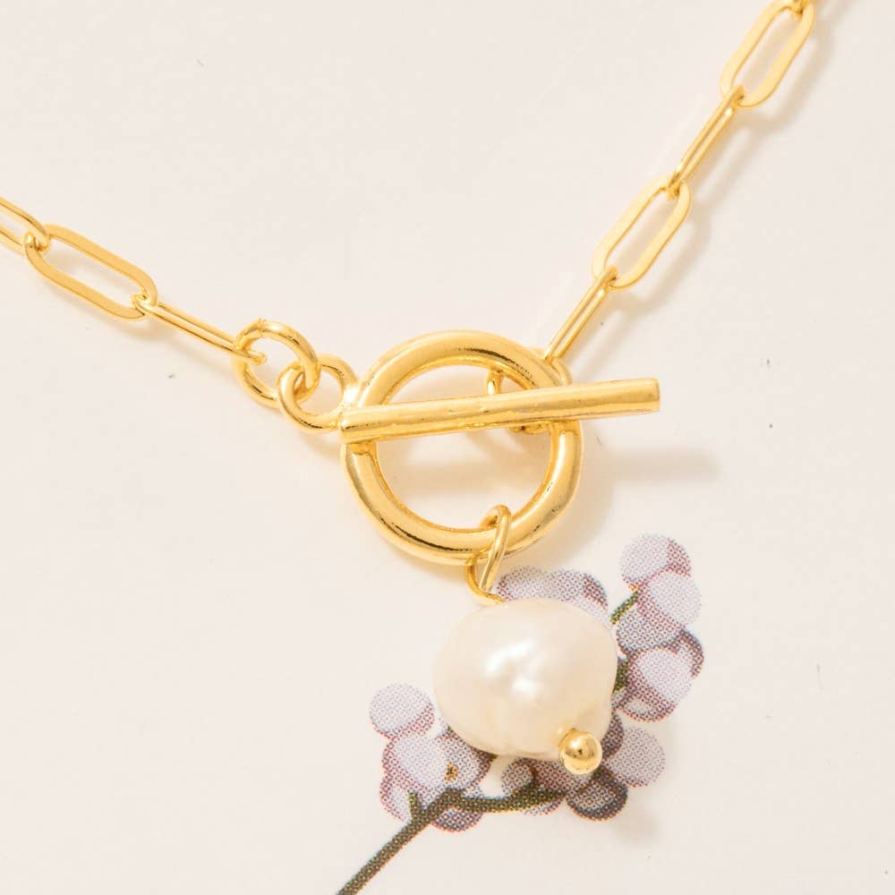 Freshwater Pearl Toggle Chain Necklace