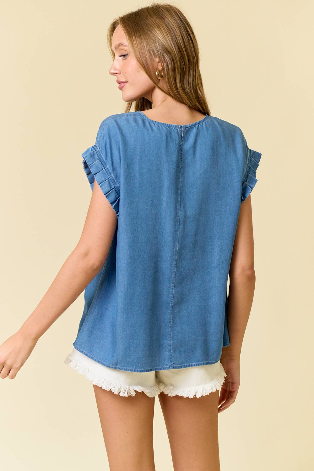 DENIM PLEATED DOLMAN SLEEVE TOP