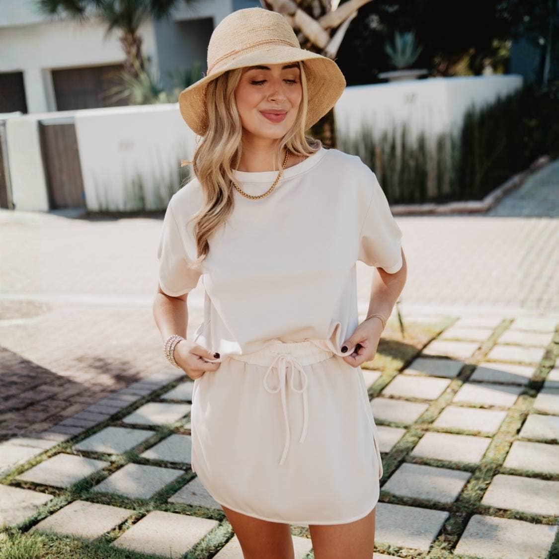 Beige and White Contrast Top and Skirt Set